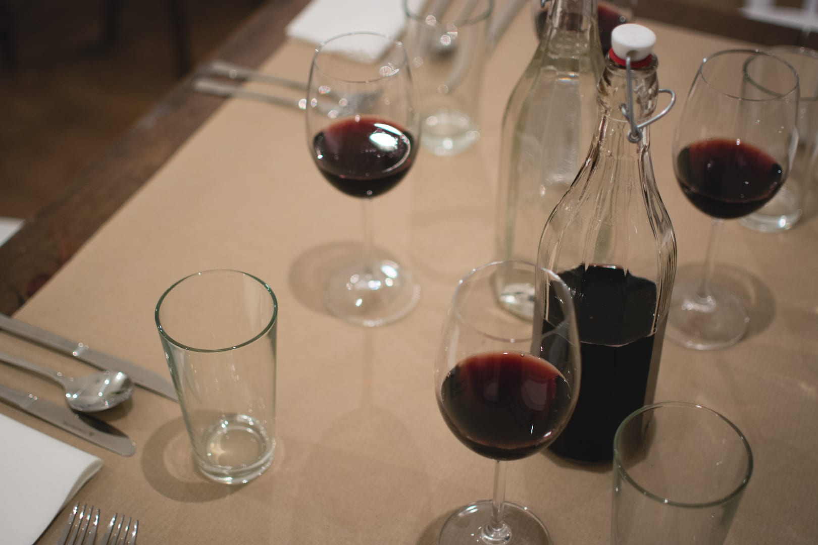Vino: sfuso, in bottiglia o cartone