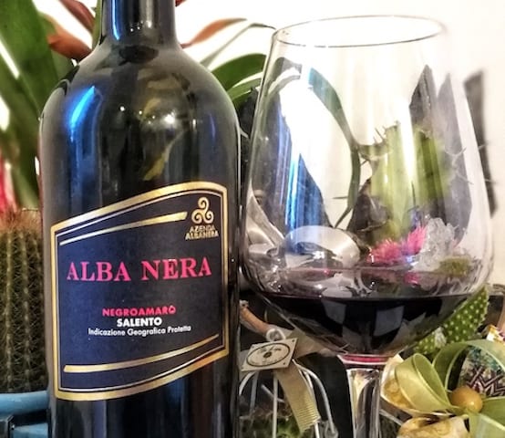 Negroamaro 2015 di Alba Nera: il vitigno re del Salento è arrivato