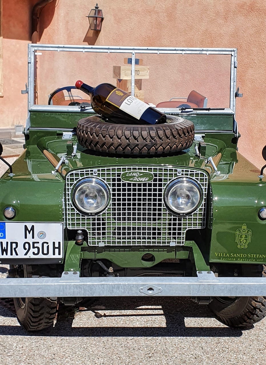 Land Rover della collezione privata a Villa Santo Stefano