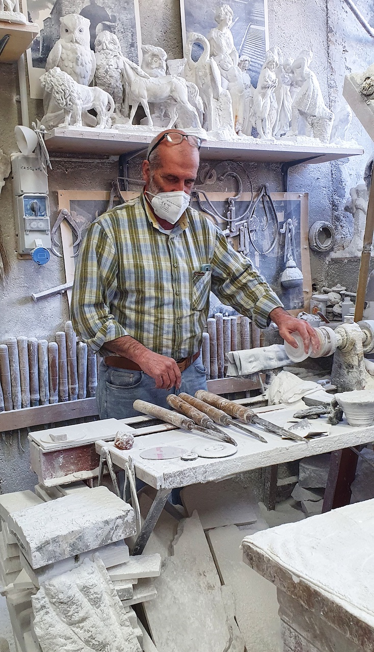 Lavorazione dell'alabastro a Volterra