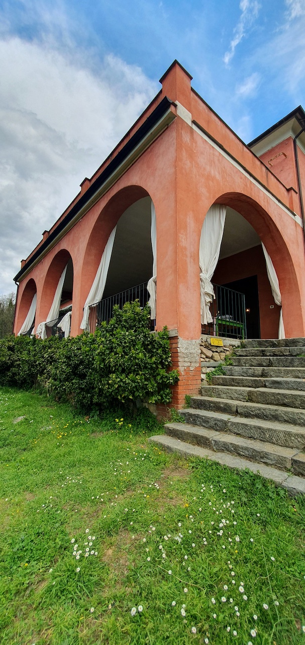 Panoramica dell'agriturismo Cerrolungo a La Spezia
